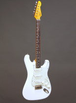 CVS: AnnaKira, Alder Carl Verheyen Special Vintage White