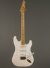 Cellise, Saticoy, 1 pc Ash, Vintage Cream, 9.5 Radius, Minimal Aging